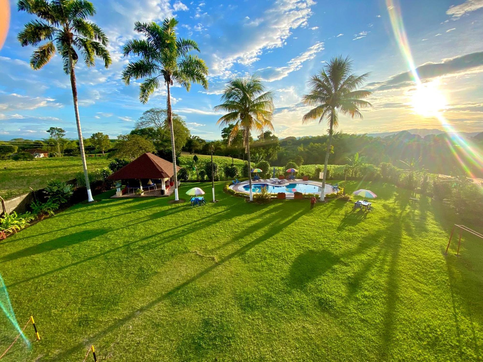 Finca Hotel Los Cocos Montenegro Exteriör bild